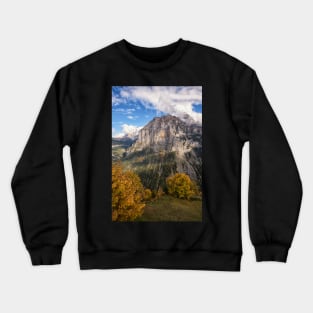 Mürren's Golden Cloak Crewneck Sweatshirt